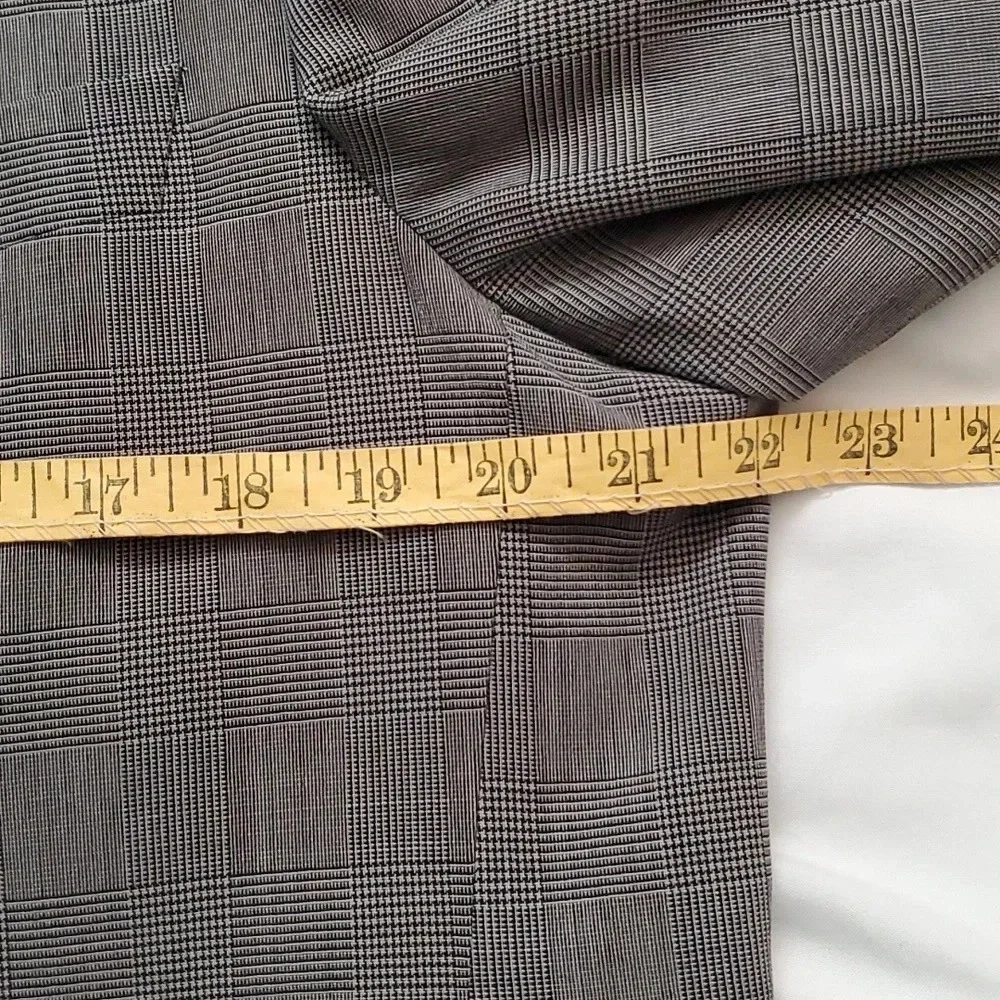 Hugo Boss Mens Sports Coat Plaid Black & Grey